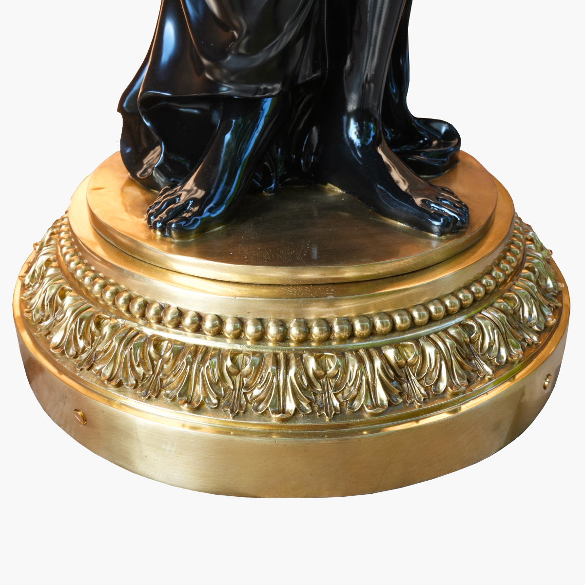 Détail01 Candélabre Statue H185x56 5 bras
