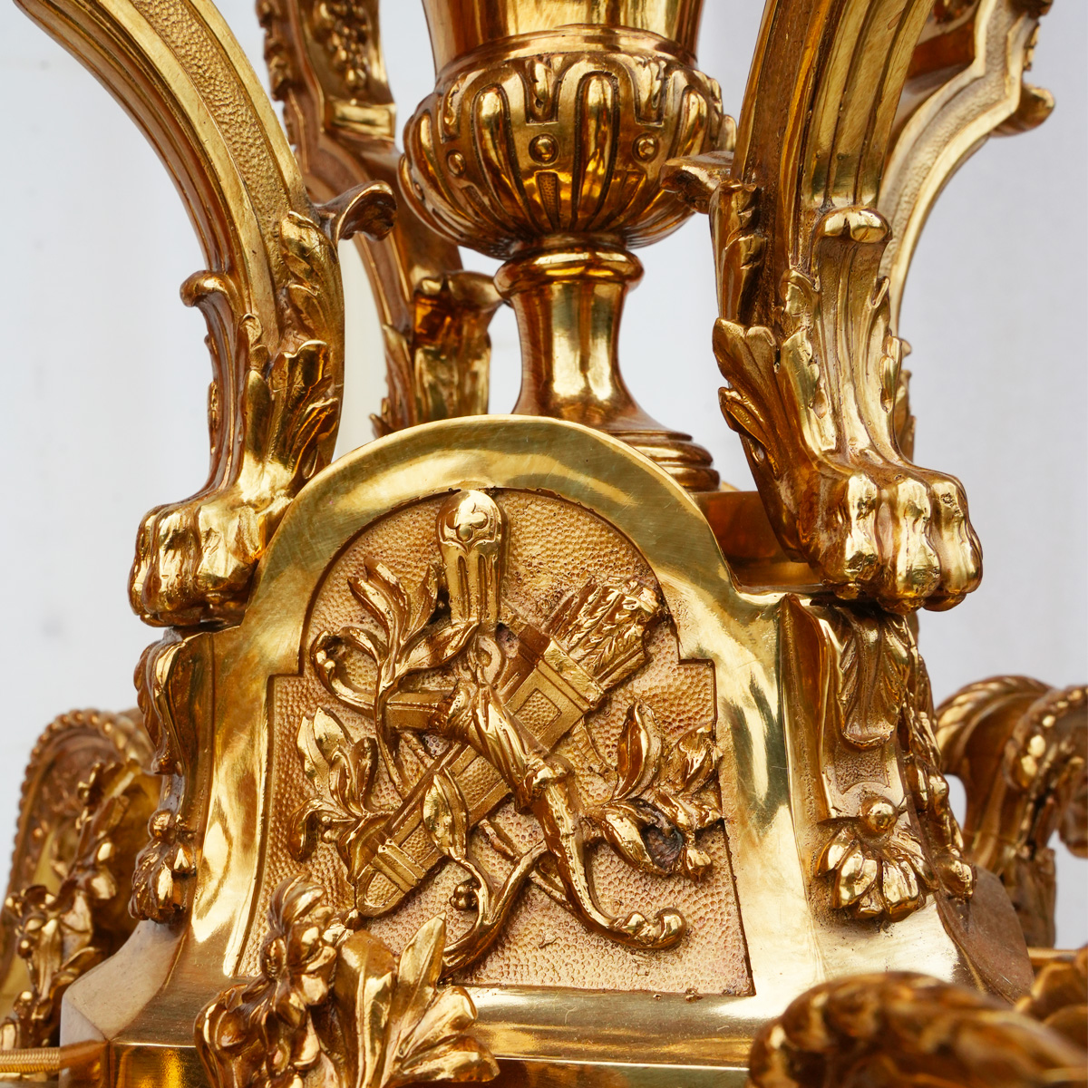 Detail02 Lustre Mazarin H89x87 8 lights