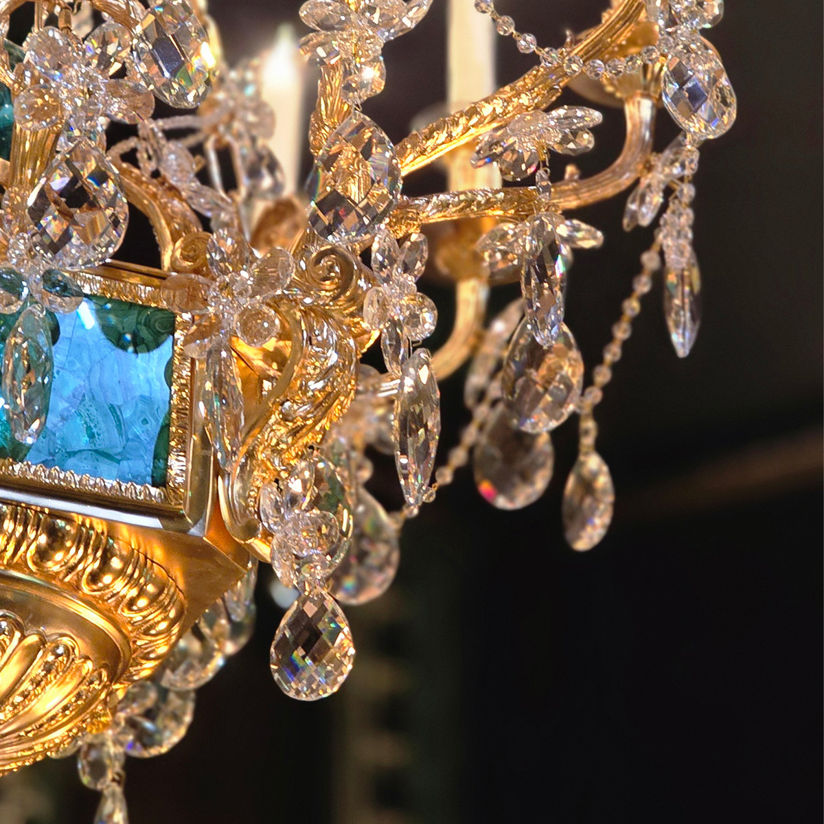 Lustre LXVI dining 2