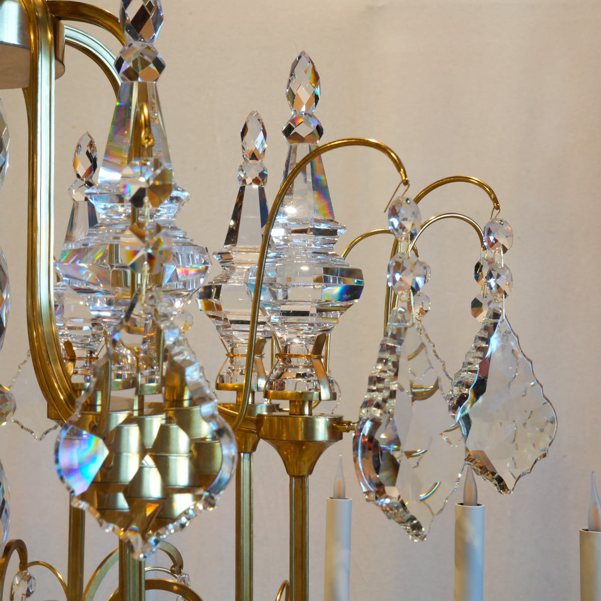 Lustre cage H230x180 56 bras detail 01