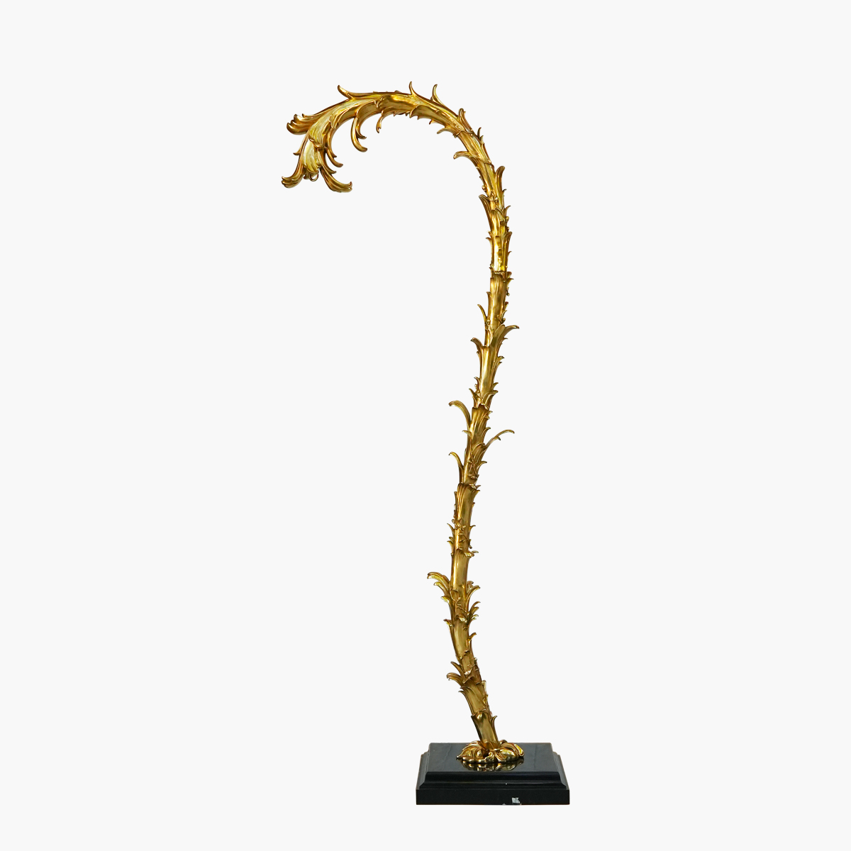 Socle sculpté 240x100